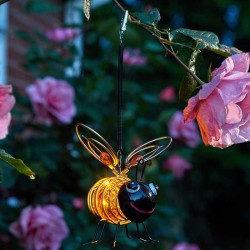 Abeille solaire suspendue...